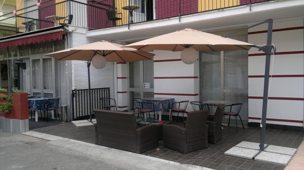 Hotel Saxon Rimini Exterior foto